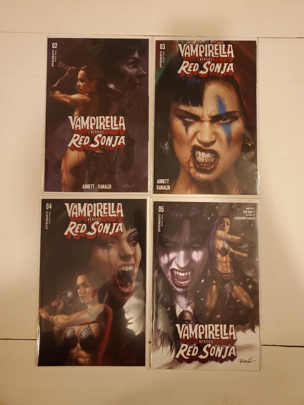 Vampirella versus Red Sonja #2-5 NM Series Dynamite Bagged And Boarded